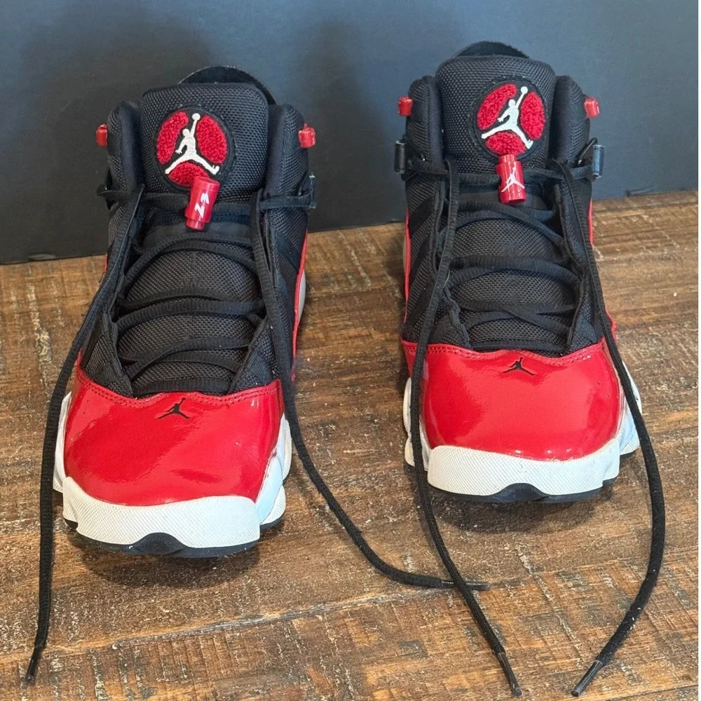 Jordan 6 Rings Mens 10 Red Black Patent Leather Athletic Basketball 322992-060